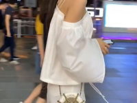依然小姐姐,青春活力，魅力四射的时尚达人